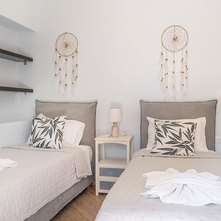 Villa Lefko'S House- Contemporary, Fully Renovated House Kassiopi Exterior foto